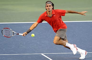 Federer's familiar footwork and deft touch returned during the final allowing him to stay one step ahead of Murray