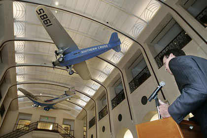 Acting FAA Administrator Robert Sturgell, speaking during a news conference at San Francisco International Airport, lauds the results of an Air New Zealand flight that tested new technologies and procedures to save fuel and cut flying time