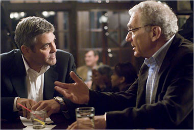 Sydney Pollack with George Clooney in the movie Michael Clayton