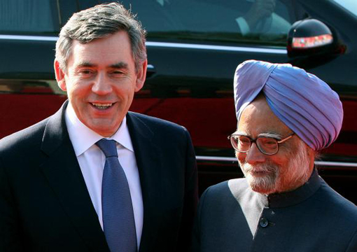 Britain's Prime Minister Gordon Brown and his Indian counterpart Manmohan Singh